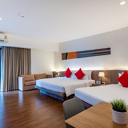 J Inspired Hotel Pattaya Eksteriør bilde